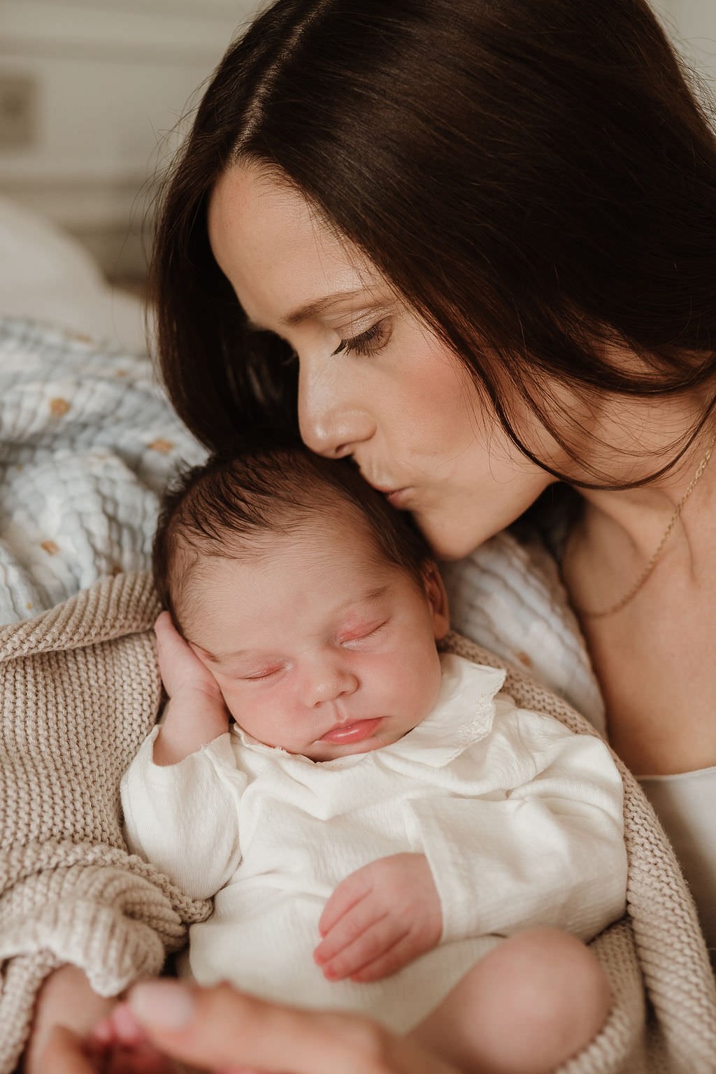 Swindon-newborn-photographer-thomas-87.jpg