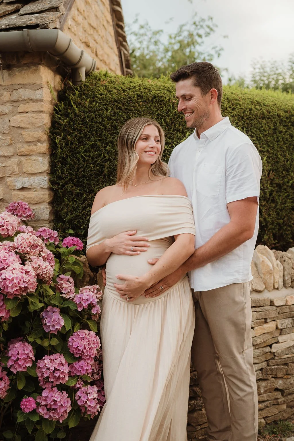 Cotswolds-outdoor-maternity-photographer-R&B-64.jpg