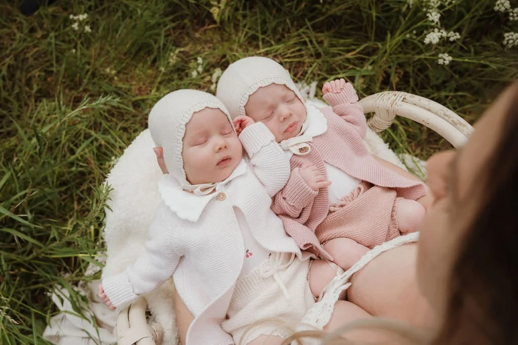 Cheltenham-newborn-photographer-reeves-29.jpg