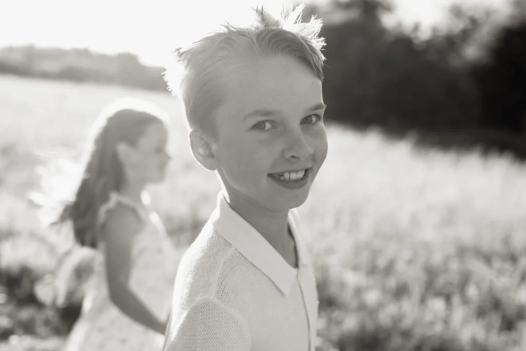 Cheltenham-outdoor-family-photographer-Morrow-6.jpg