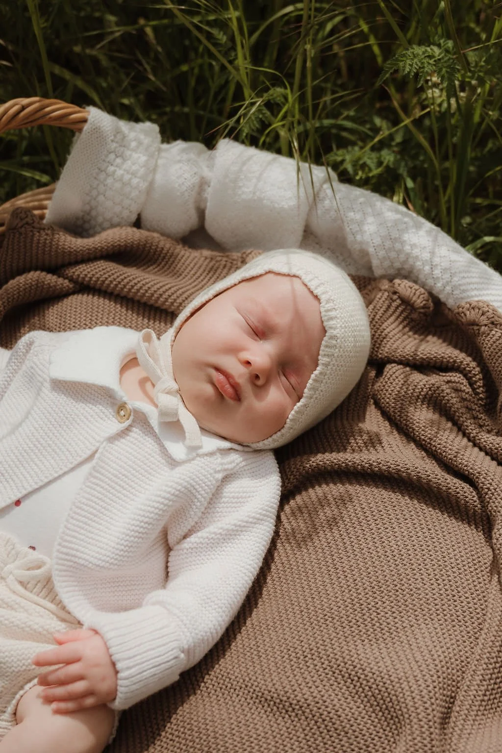 Cheltenham-newborn-photographer-reeves-74.jpg
