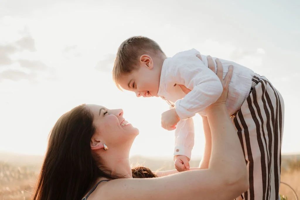 Cheltenham-outdoor-family-photographer-cox-60.jpg