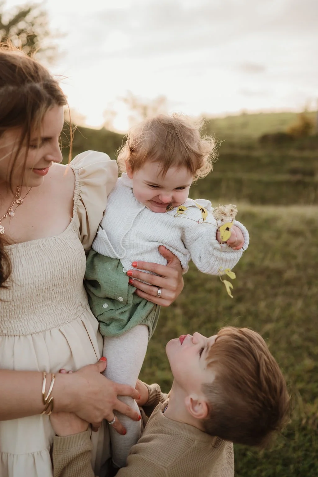 Cheltenham-outdoor-family-photographer-Mcinnes-62.jpg