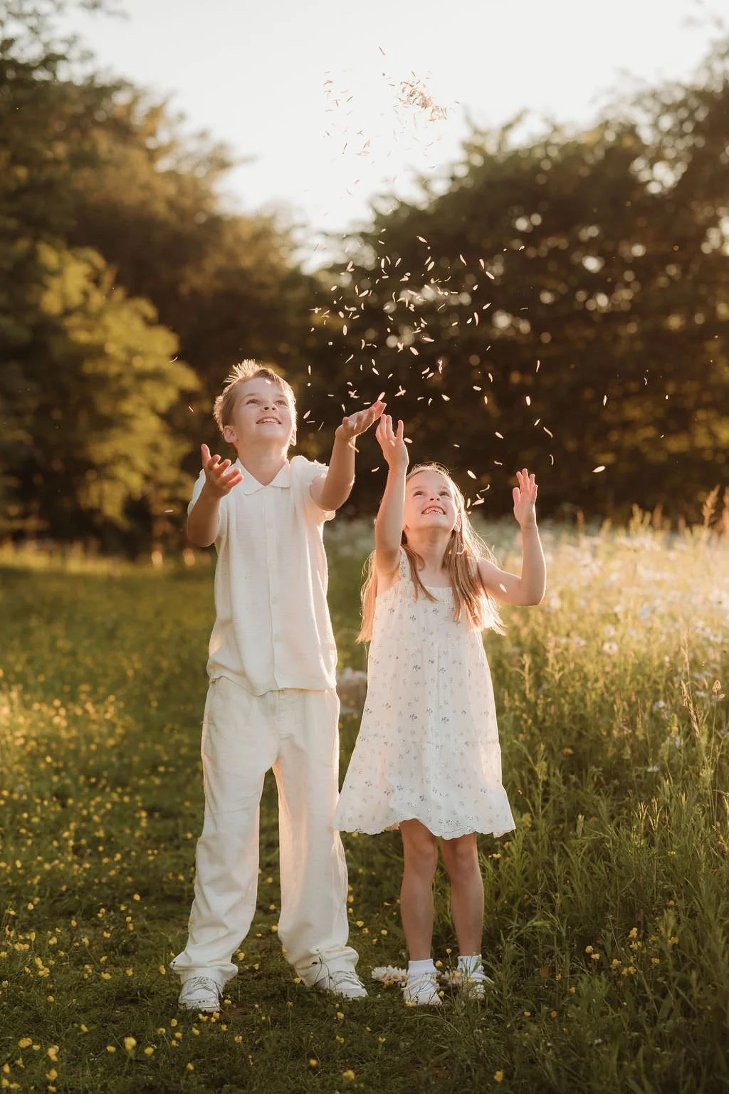 Cheltenham-outdoor-family-photographer-Morrow-73.jpg
