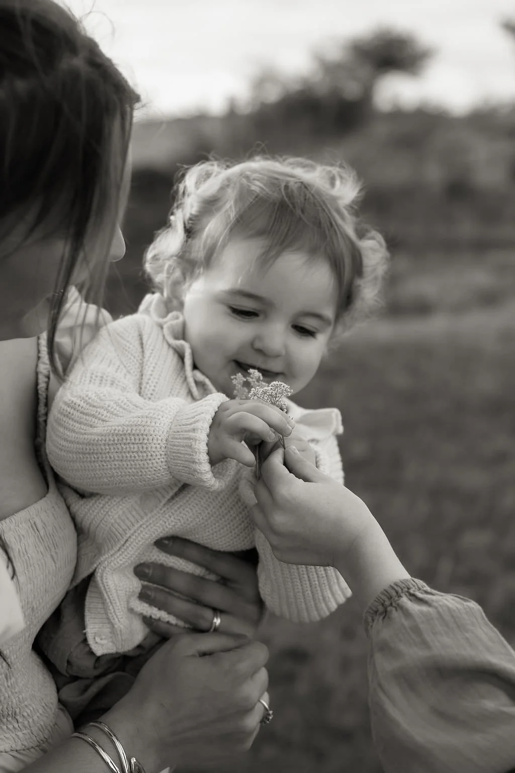 Cheltenham-outdoor-family-photographer-Mcinnes-58.jpg