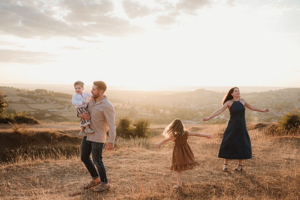 Cheltenham-outdoor-family-photographer-cox-72.jpg
