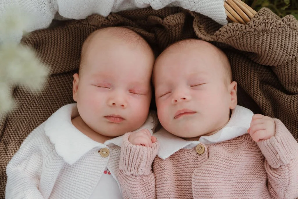 Cheltenham-newborn-photographer-reeves-82.jpg