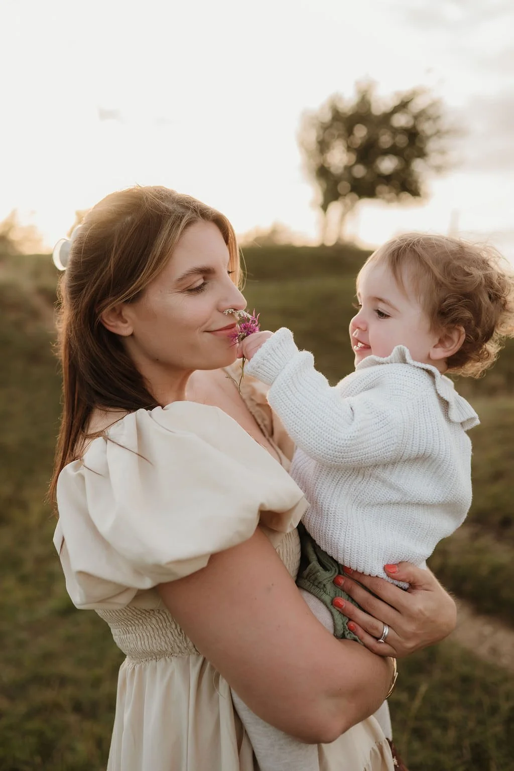 Cheltenham-outdoor-family-photographer-Mcinnes-50.jpg