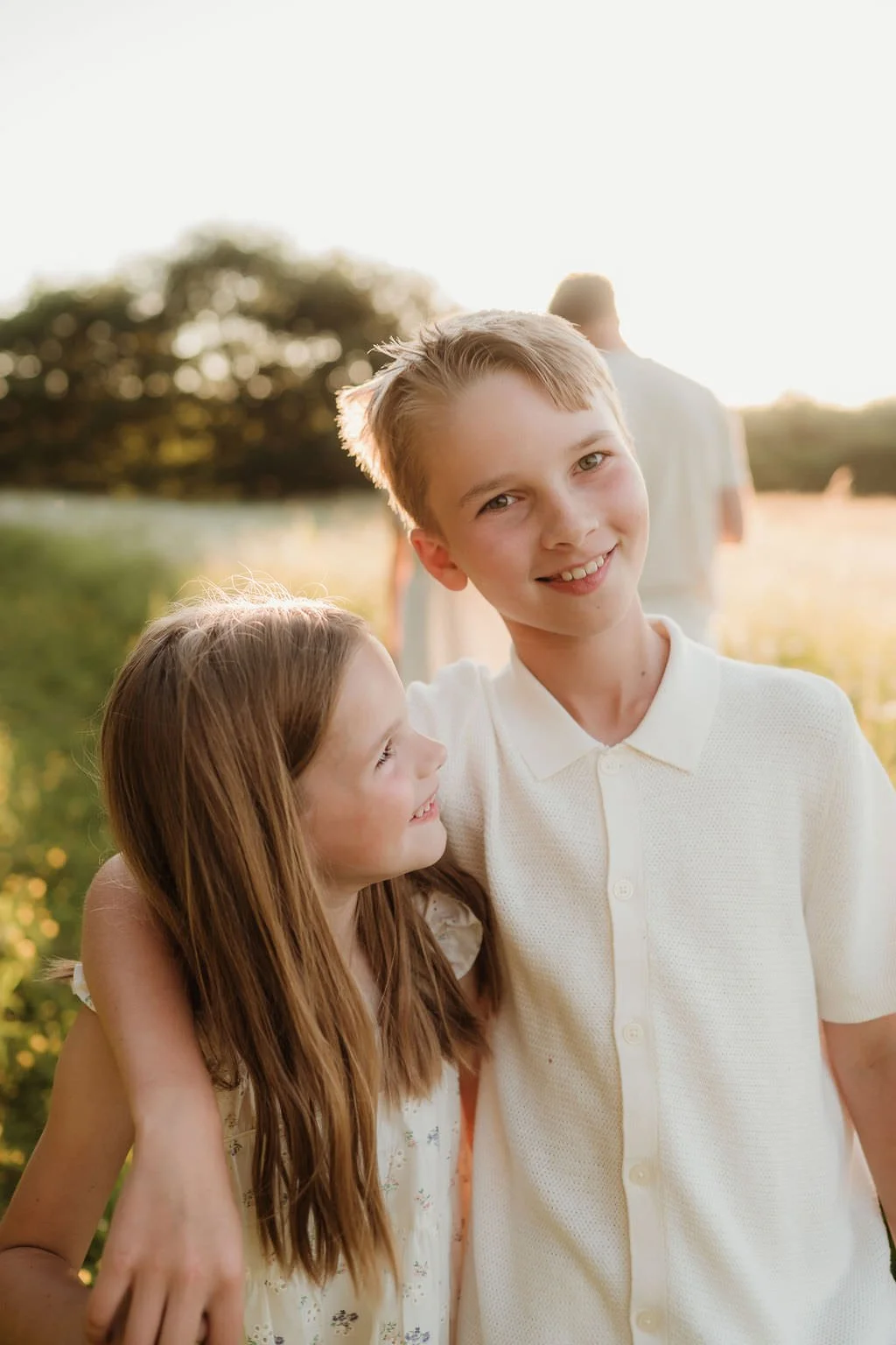 Cheltenham-outdoor-family-photographer-Morrow-68.jpg