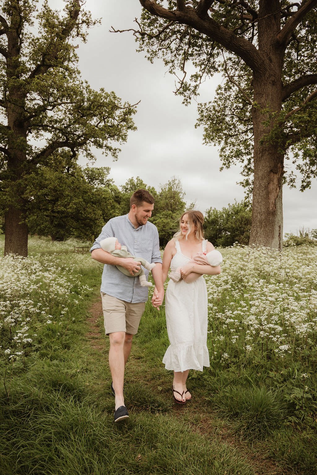 Cheltenham-newborn-photographer-reeves-5.jpg