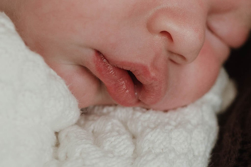swindon-newborn-photographer--tout-4.jpg