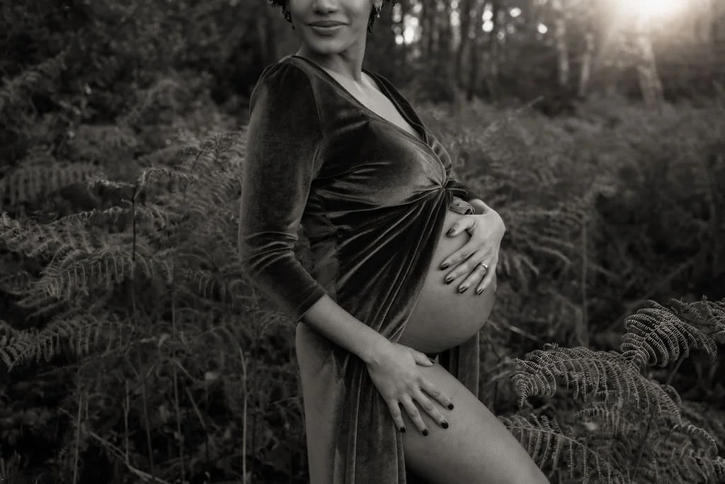 cirencester-maternity-photographer-silveiro-18.jpg