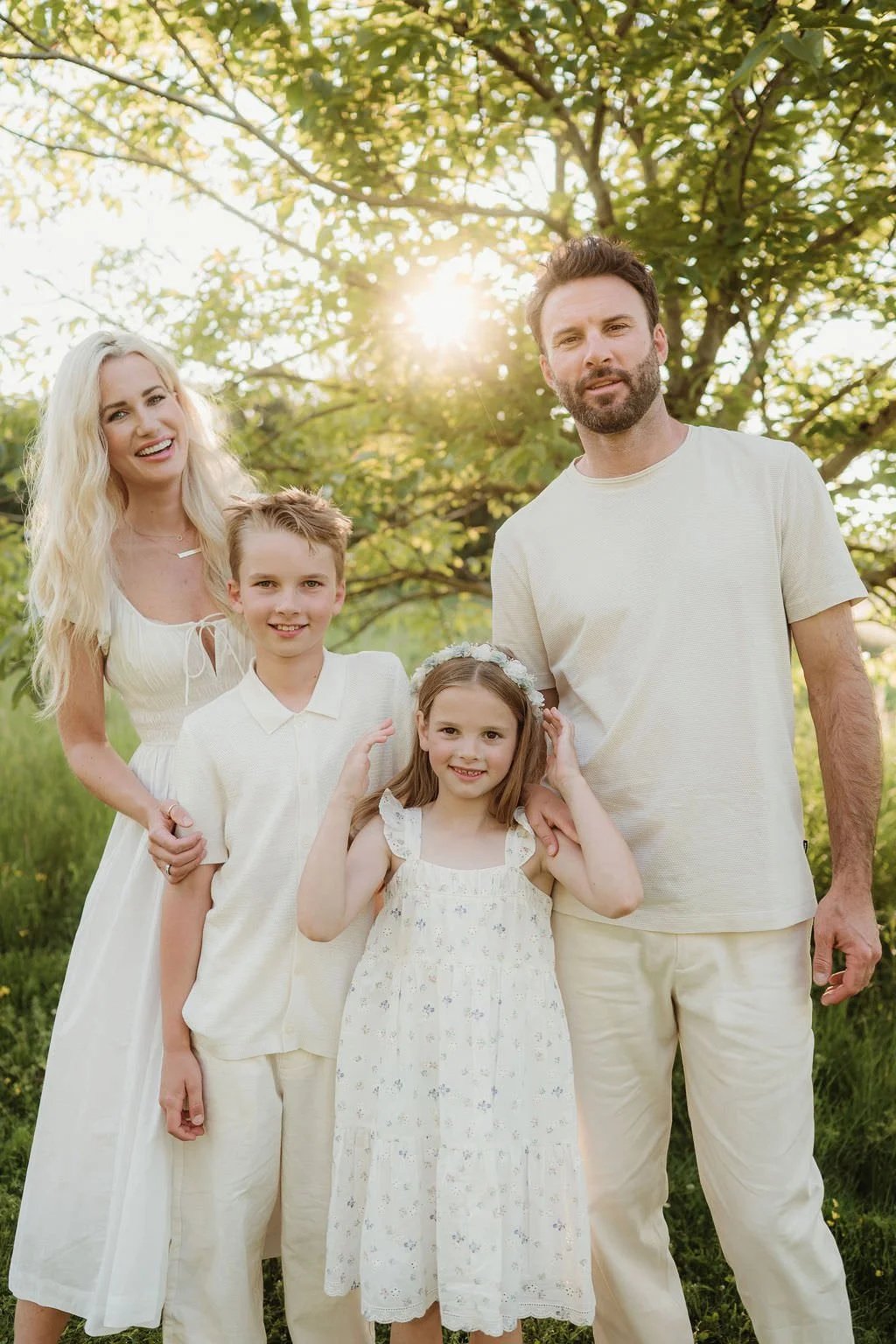 Cheltenham-outdoor-family-photographer-Morrow-26.jpg