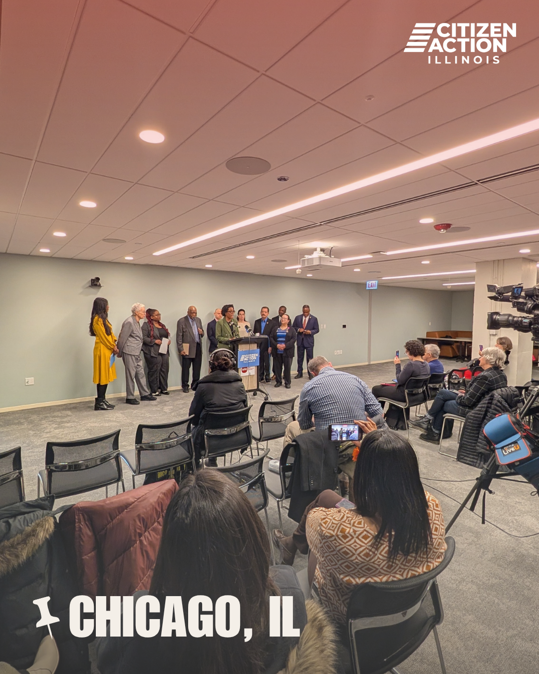 IL U.S. Rep says health care crisis caused by failing to extend ACA tax credits