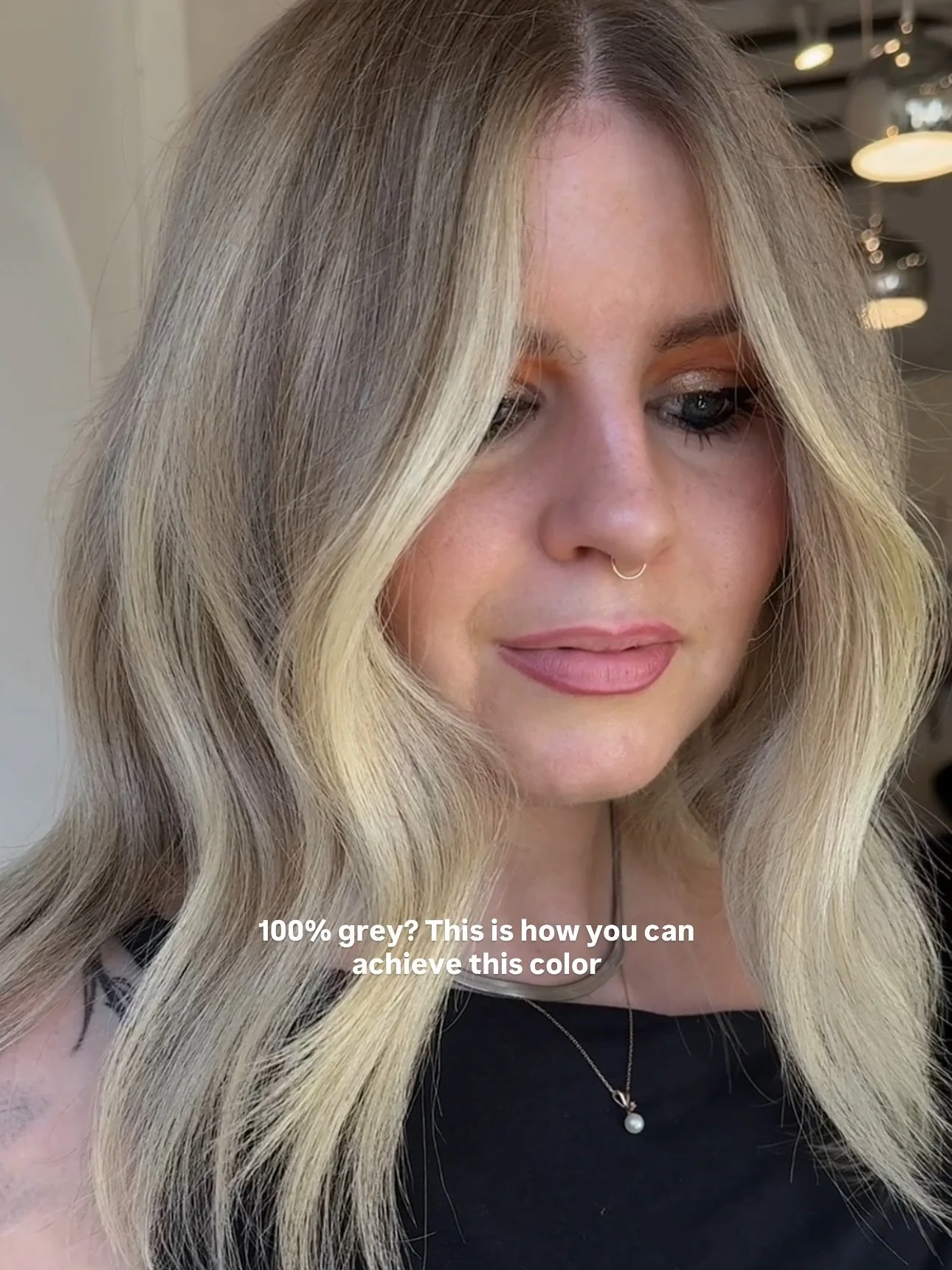 Now THIS is how you transform 100% grey hair 🖤 Full head of shadow lights for the gorg Brittany

Shadow formula - 7gb 8gi 7nw
Baby lights around face frame 

Glossed roots 7nw 8n - long stretch and then global 10v

#blondehair #losangelesblonde #aus