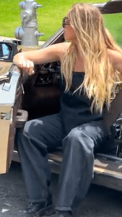 IMG_0753 3-low.gif