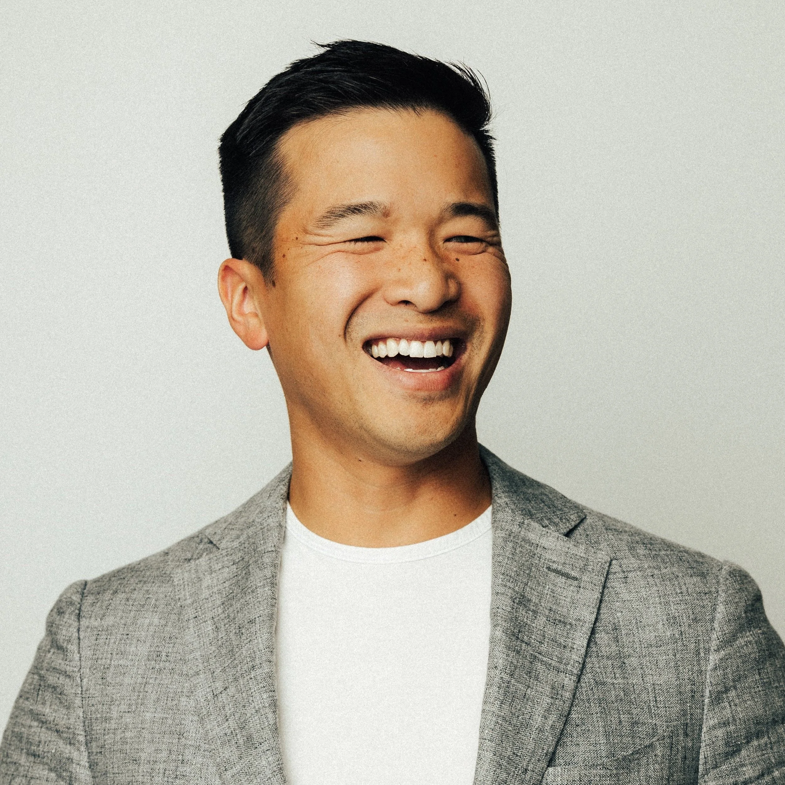 Jonny Tat, Managing Broker