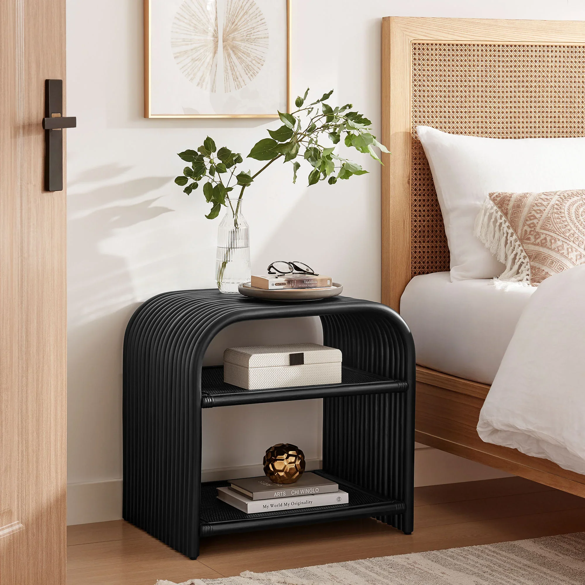 Eve Organic Curve Side Table