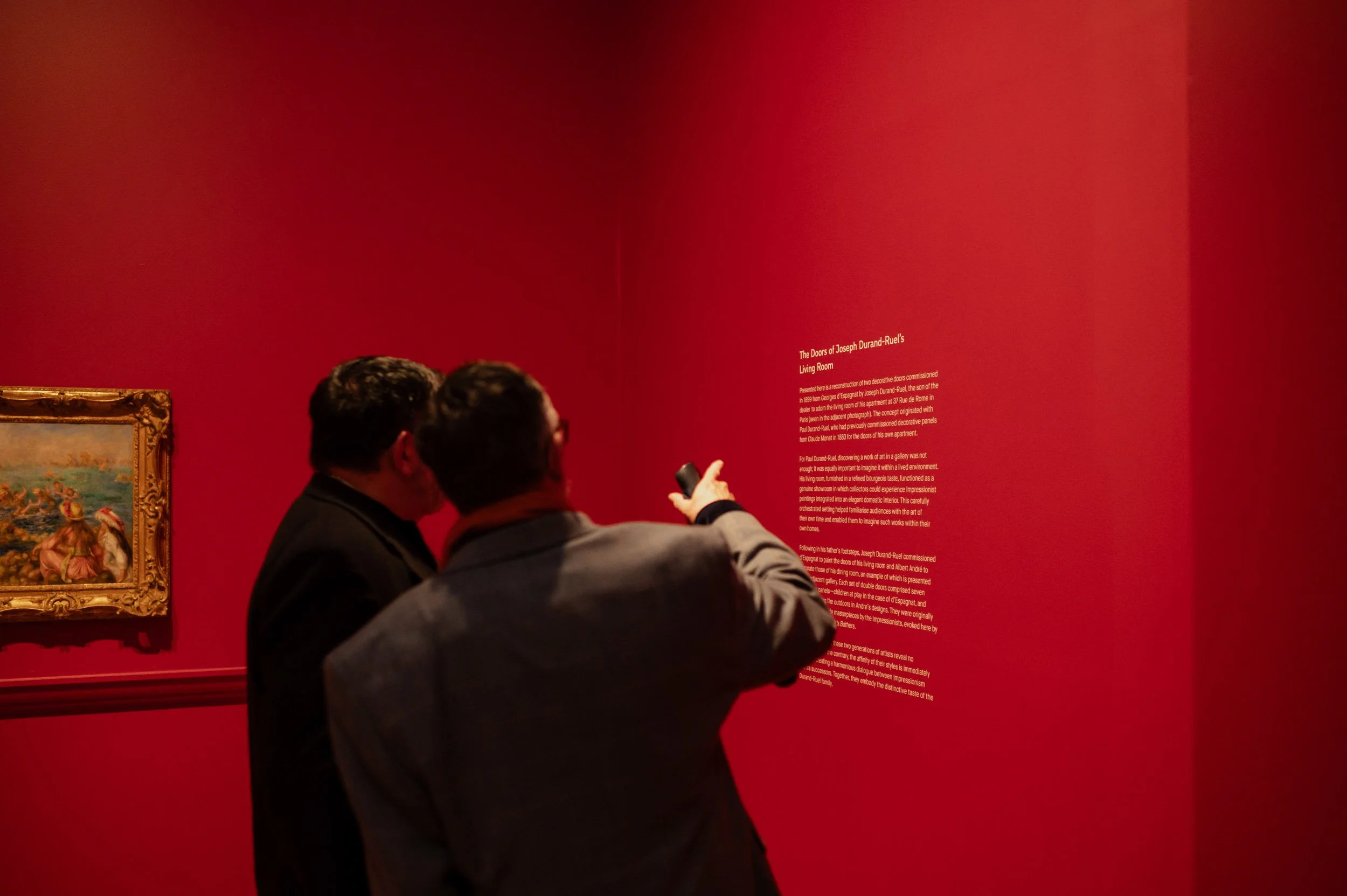 studio-peter-king-discovering-the-impressionists-exhibition-people7.jpg
