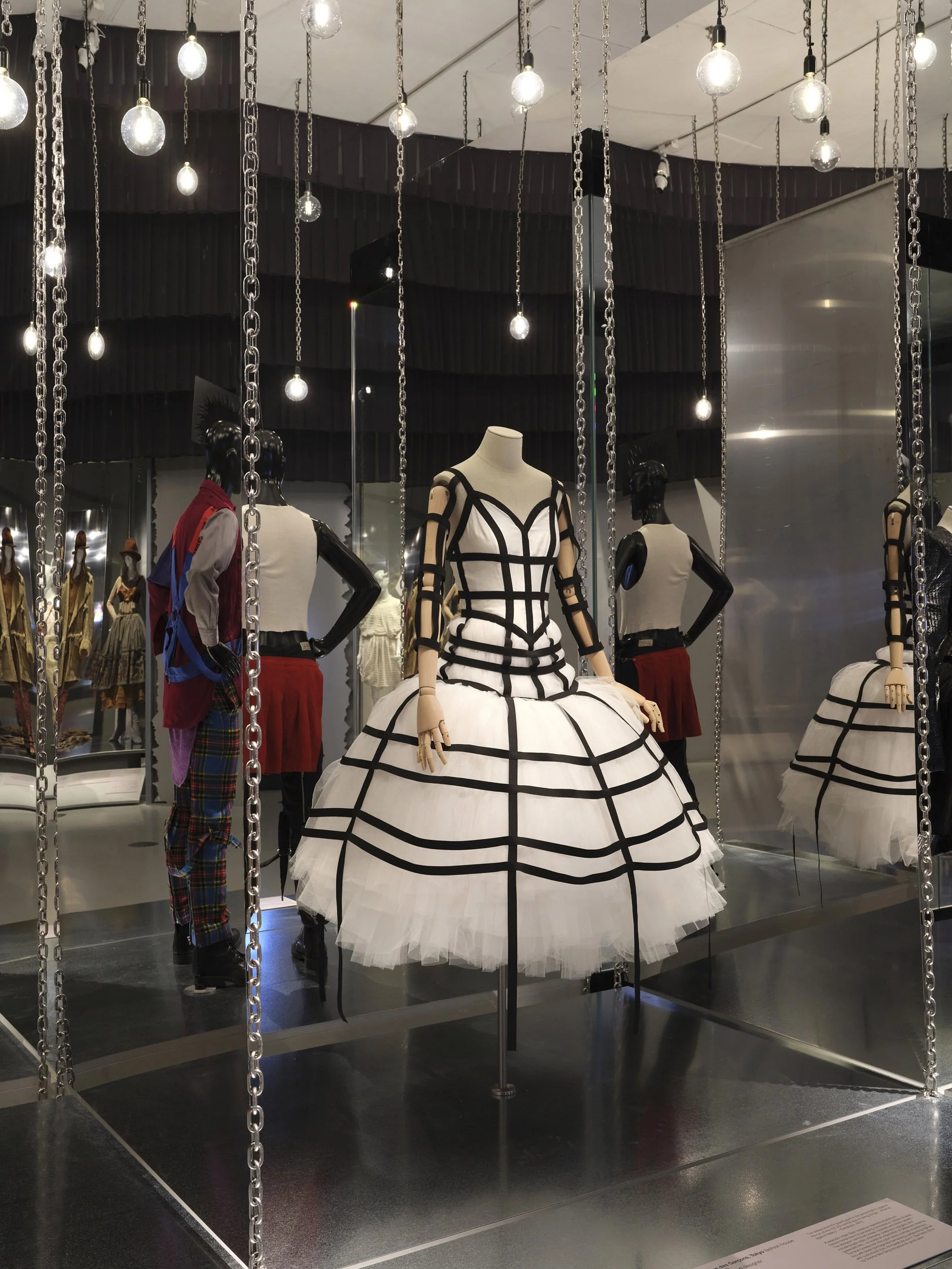 studio-peter-king-westwood-kawakubo-exhibition- 14.jpg