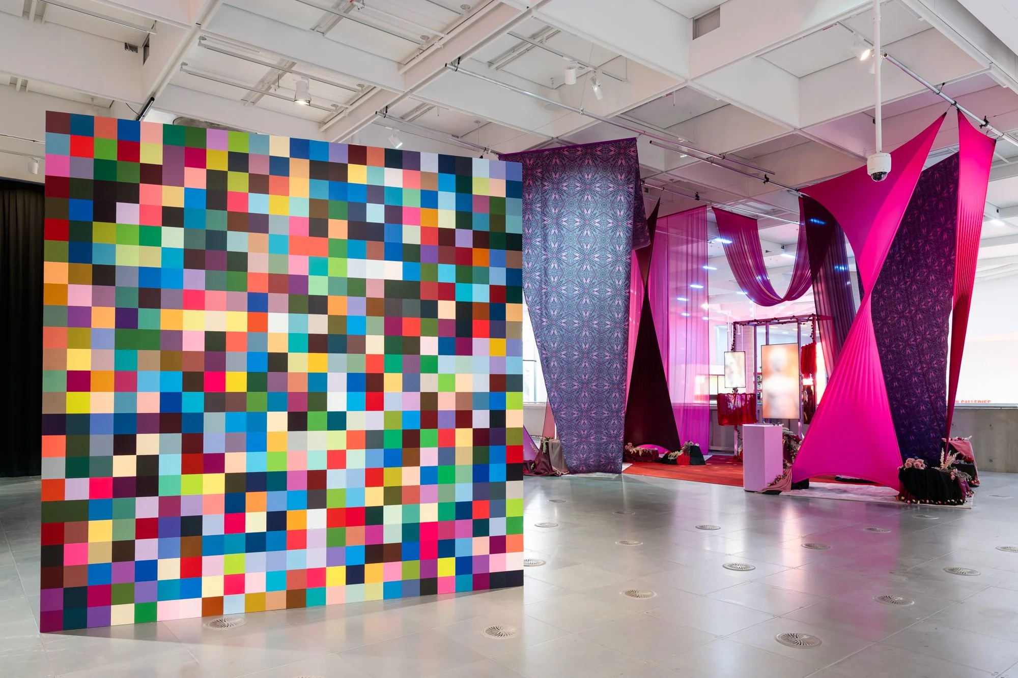 studio-peter-king-science-gallery-melbourne-distraction16.jpg