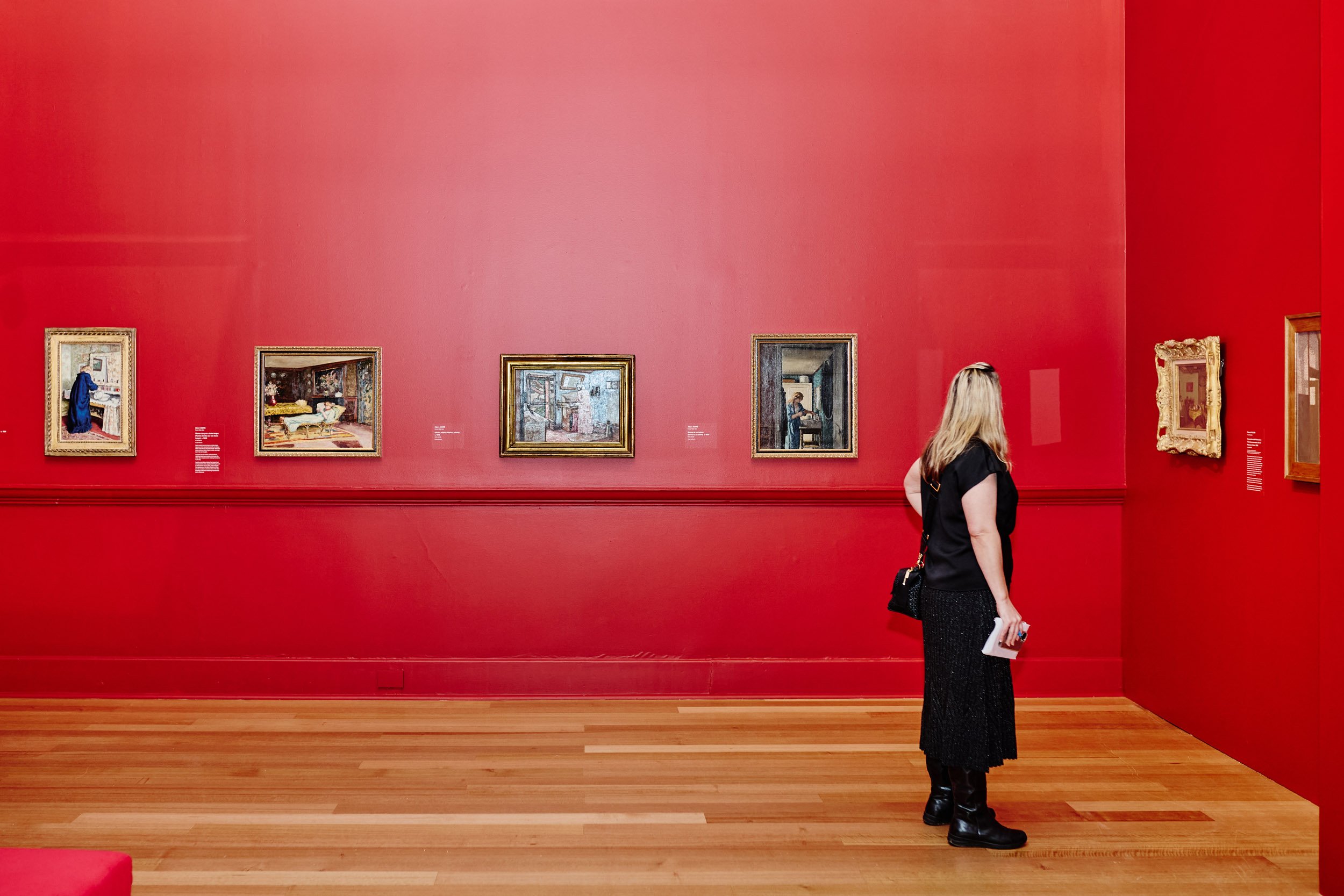 studio-peter-king-discovering-the-impressionists-exhibition-people26.jpg