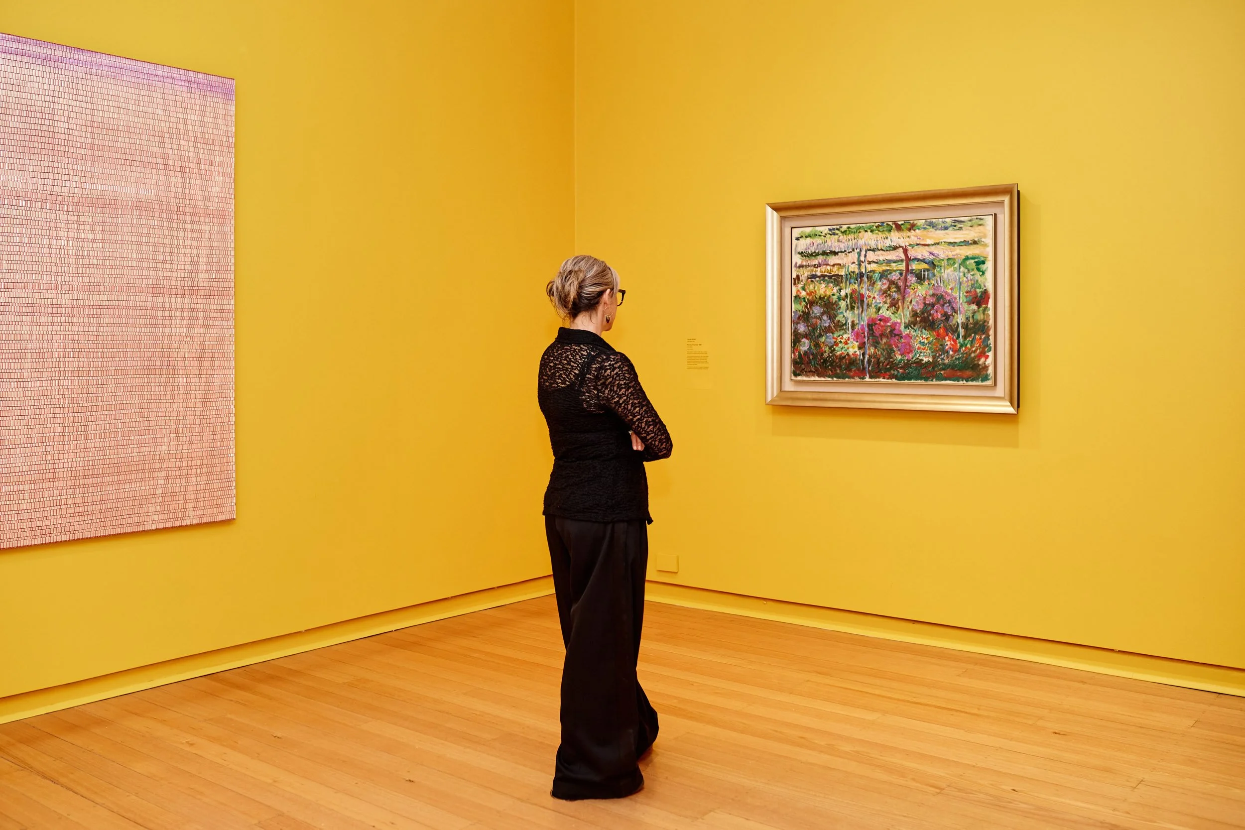 studio-peter-king-discovering-the-impressionists-exhibition-people21.jpg