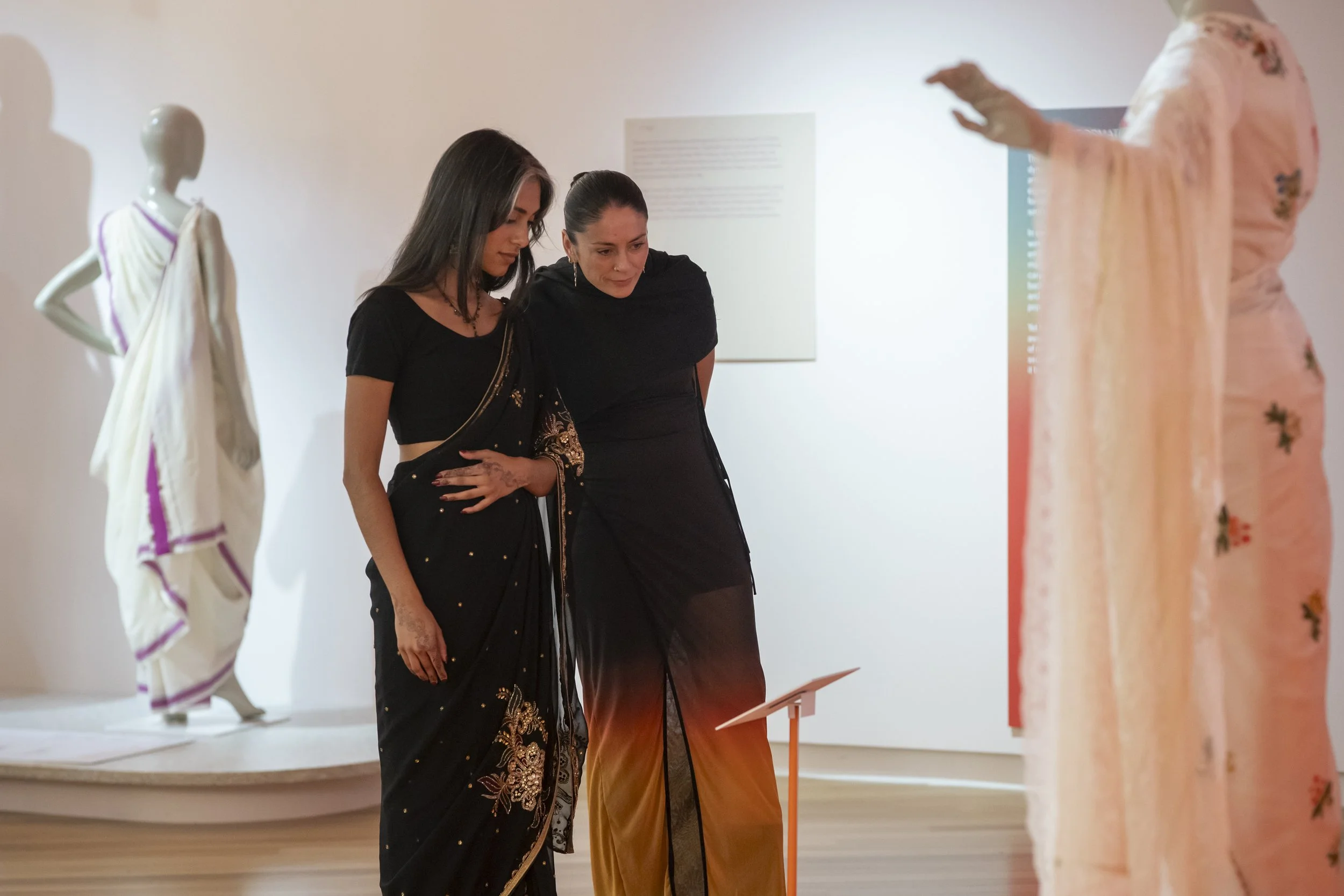 studio-peter-king-OffbeatSari_Opening_1.jpg