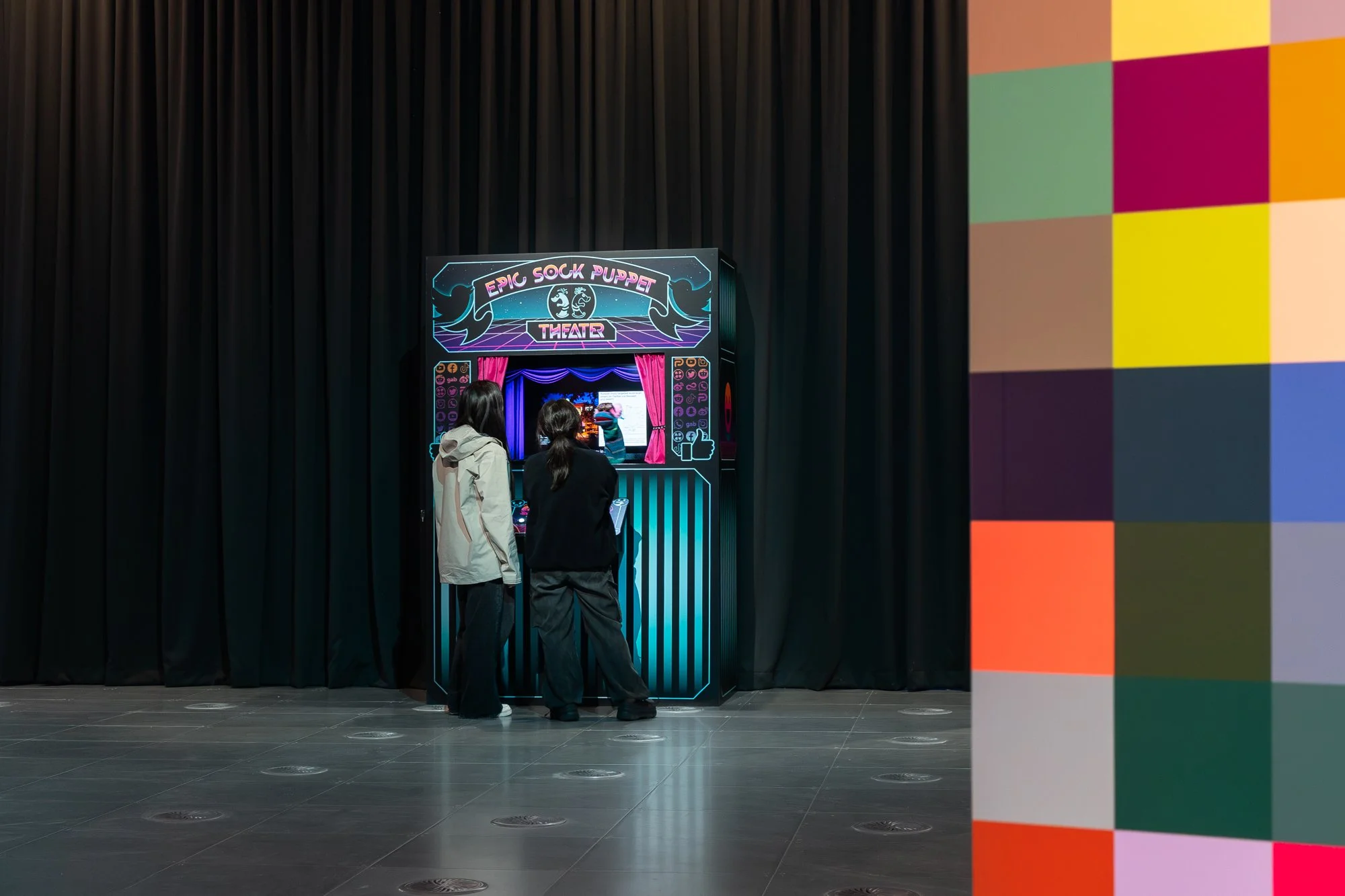 studio-peter-king-science-gallery-melbourne-distraction10.jpg