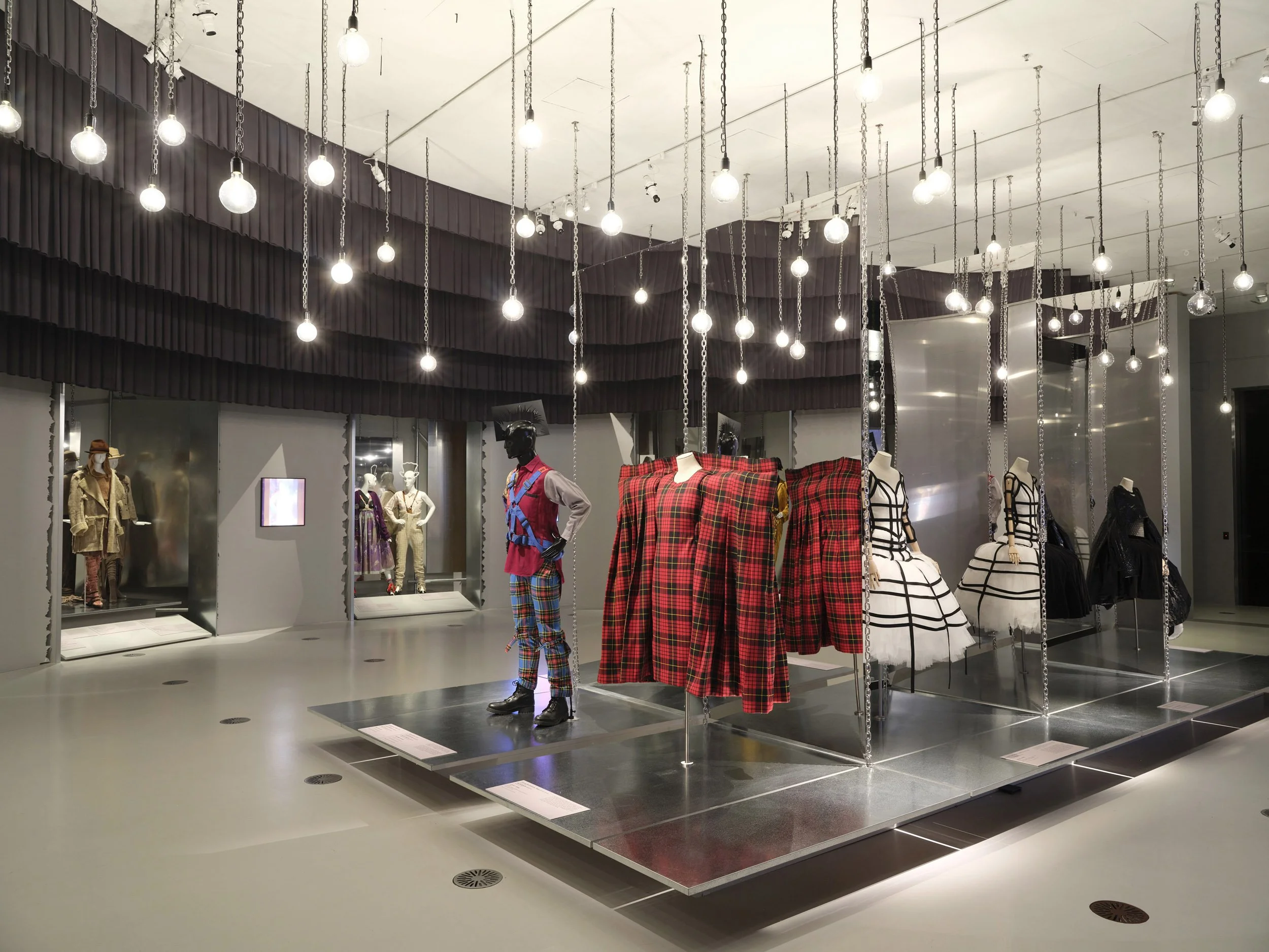 studio-peter-king-westwood-kawakubo-exhibition- 7.jpg