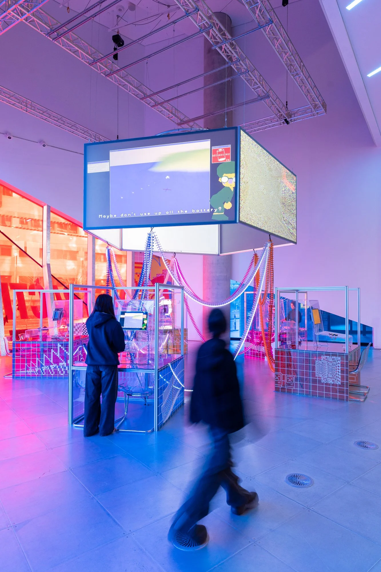 studio-peter-king-science-gallery-melbourne-distraction13.jpg