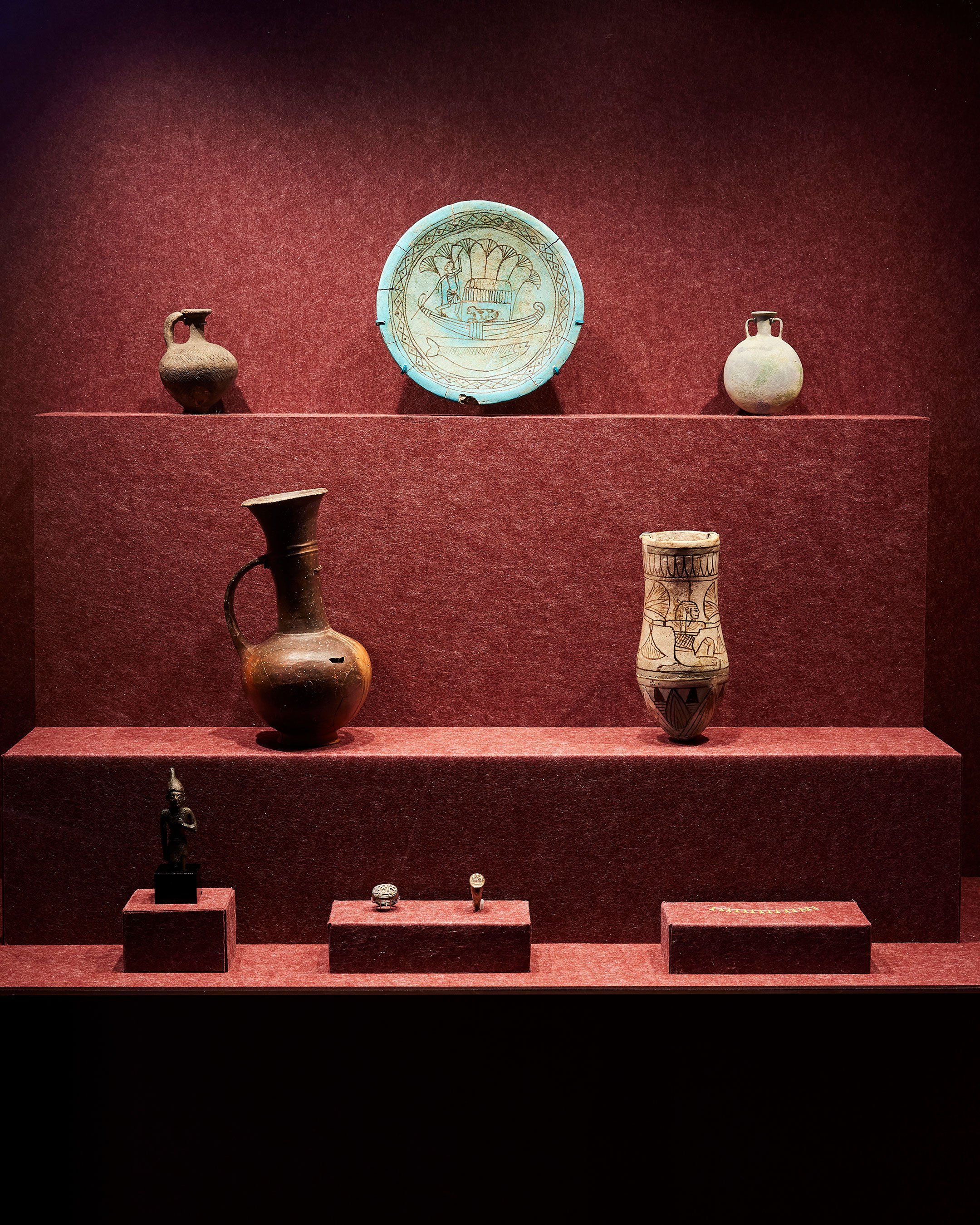 Studio-peter-king-Pharaoh-at-NGV-98---Sean-Fennessy.jpg