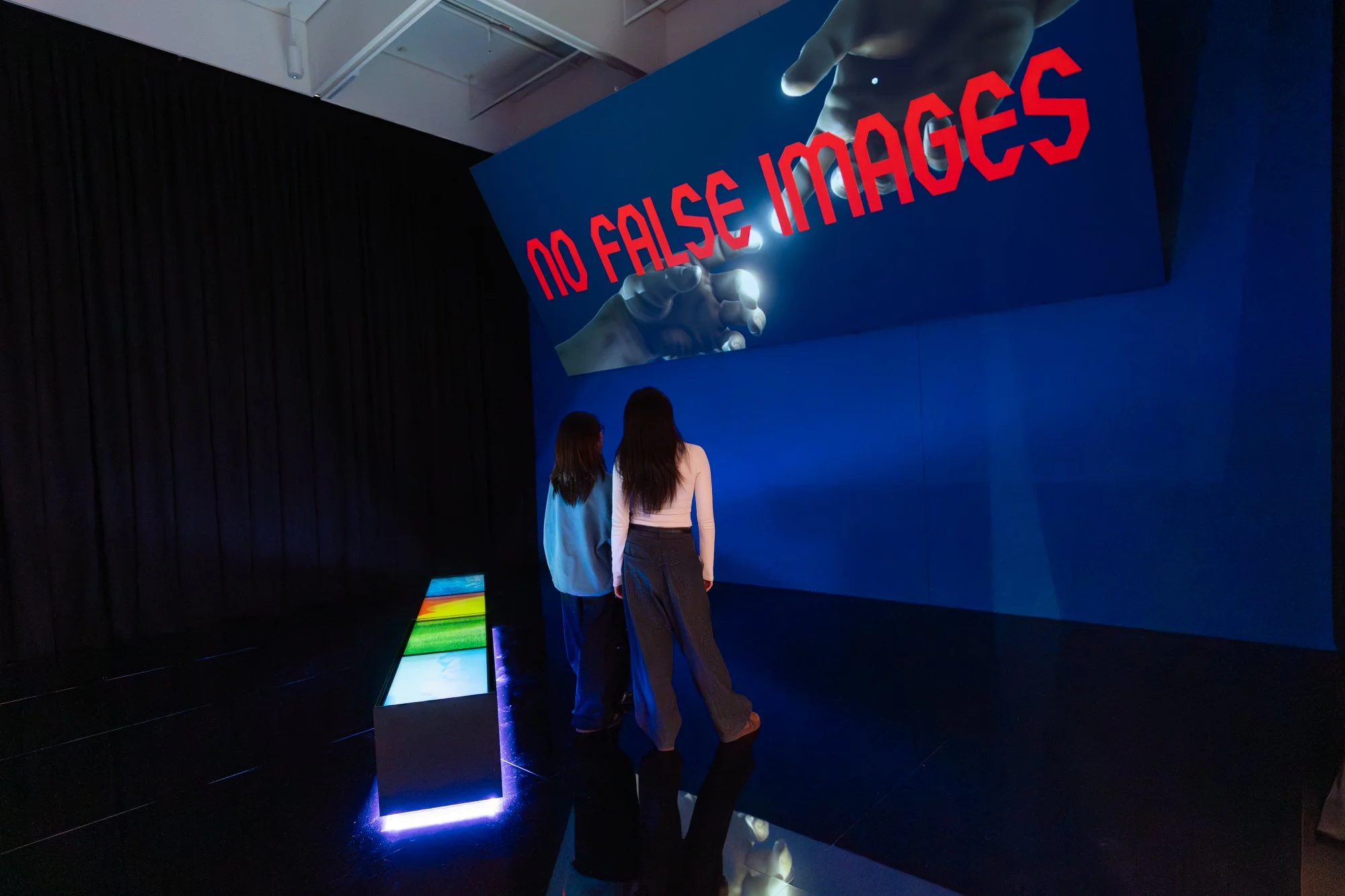 studio-peter-king-science-gallery-melbourne-distraction31.jpg