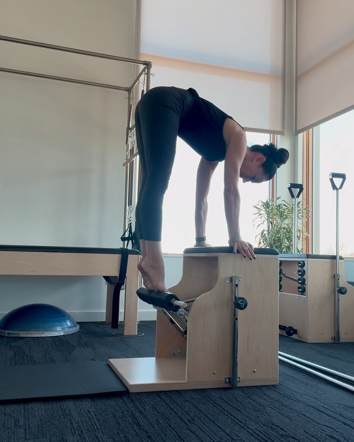 The beauty of Pilates is the integration of movements and whole body experience - I was focusing on my shoulders with these exercises but in the process was strengthening abdominals, back, legs and arms. I love that you can get it all in one session 