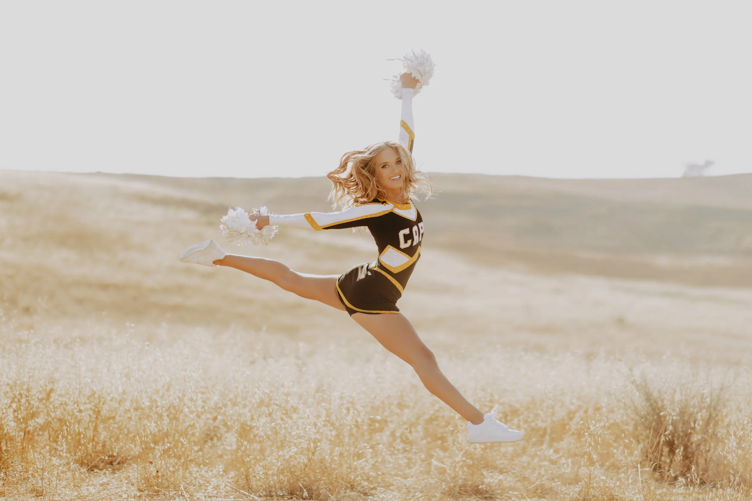  dance senior pictures leaps poses 