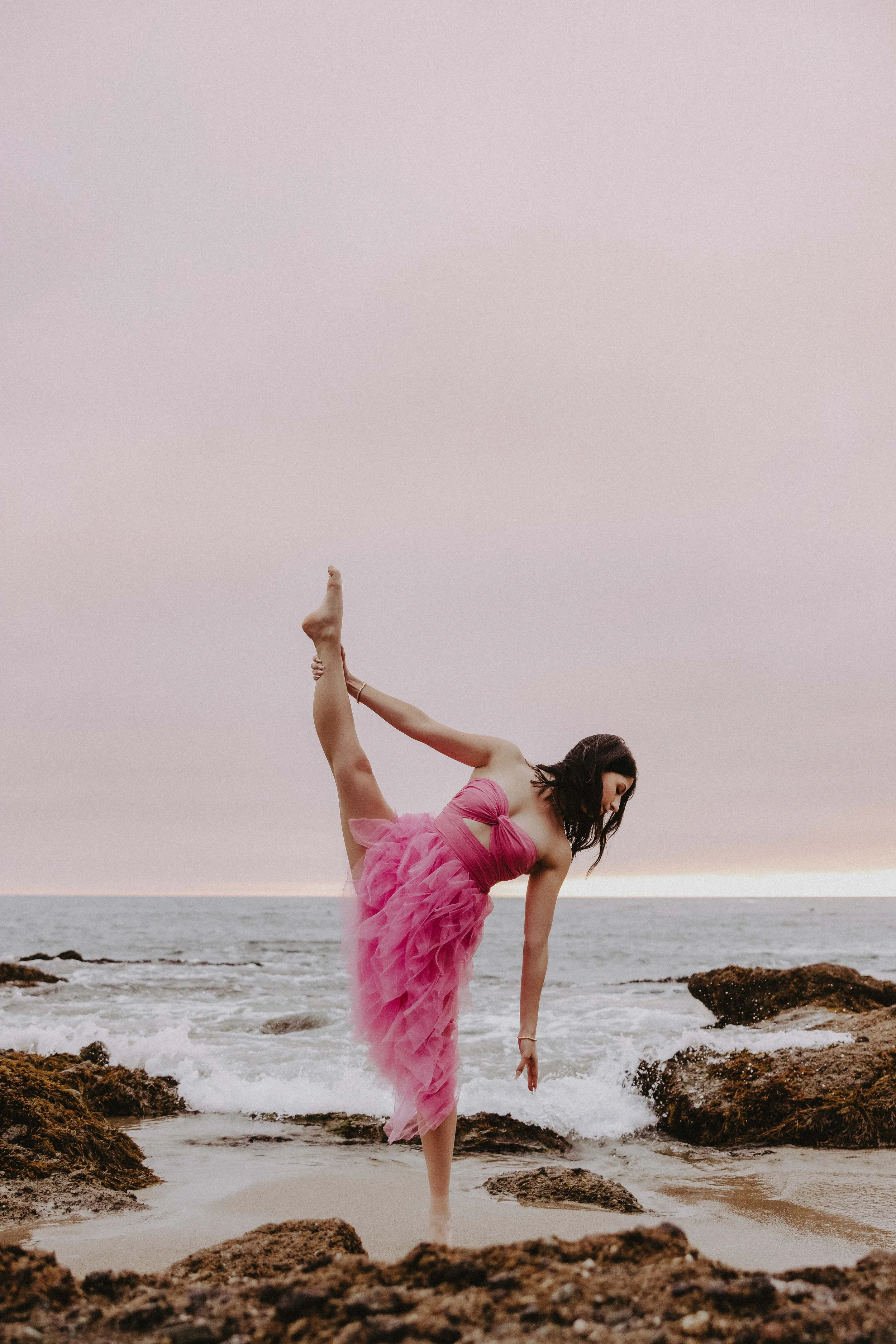  dance senior pictures on the beach 