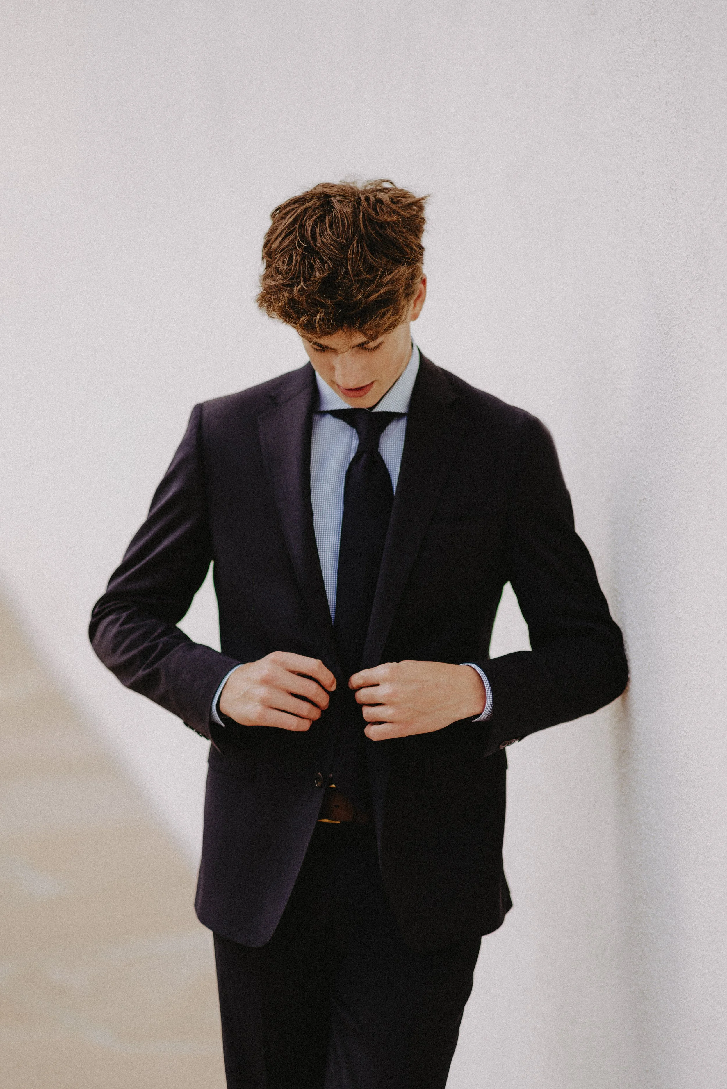  suit guy senior photos  