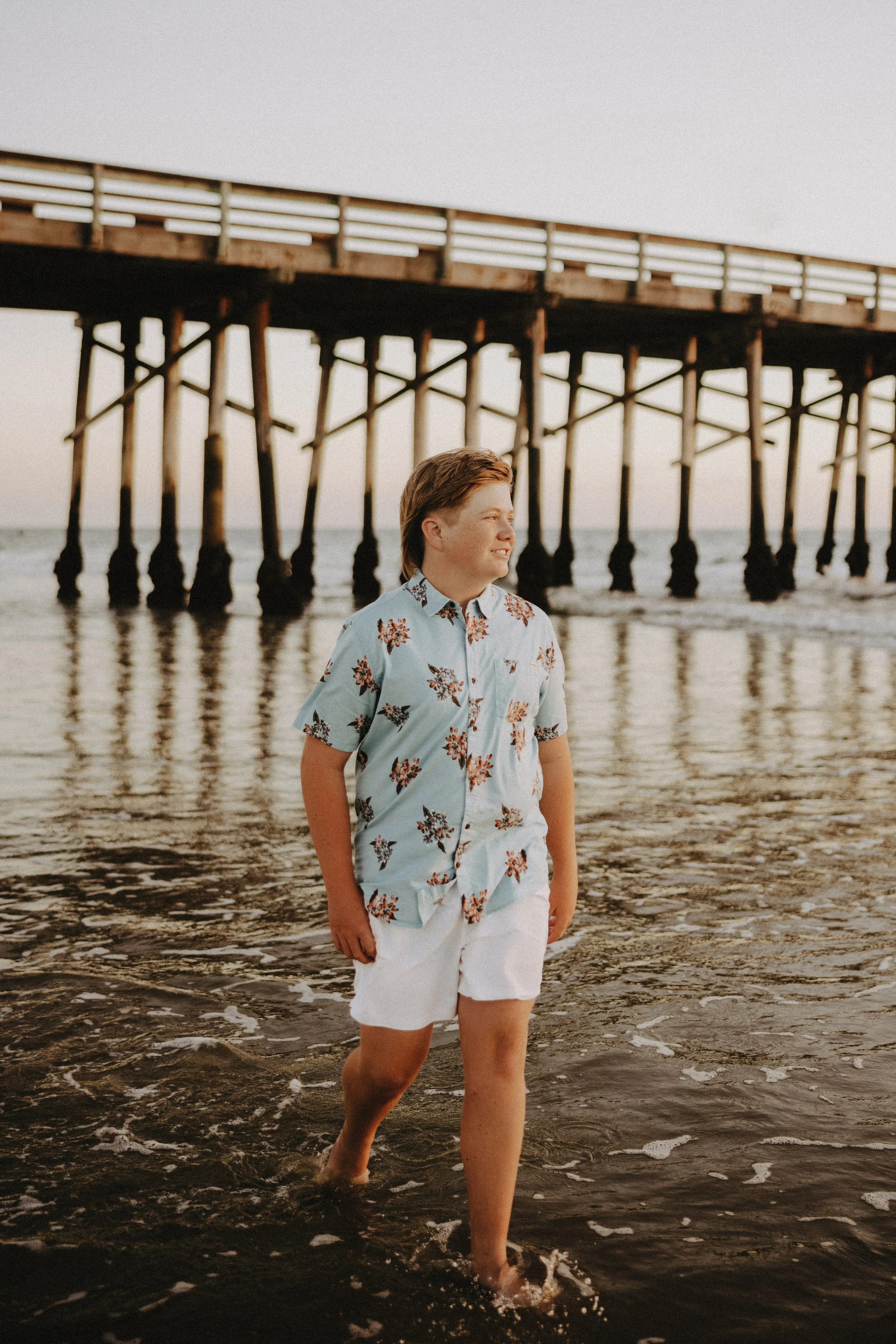  boy senior pictures on the beach 