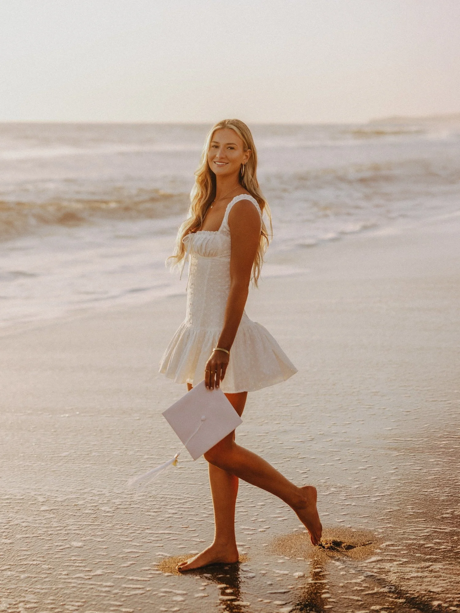  what to wear for beach senior pictures 