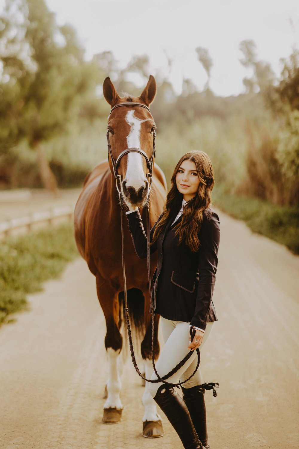  senior photos with a horse 