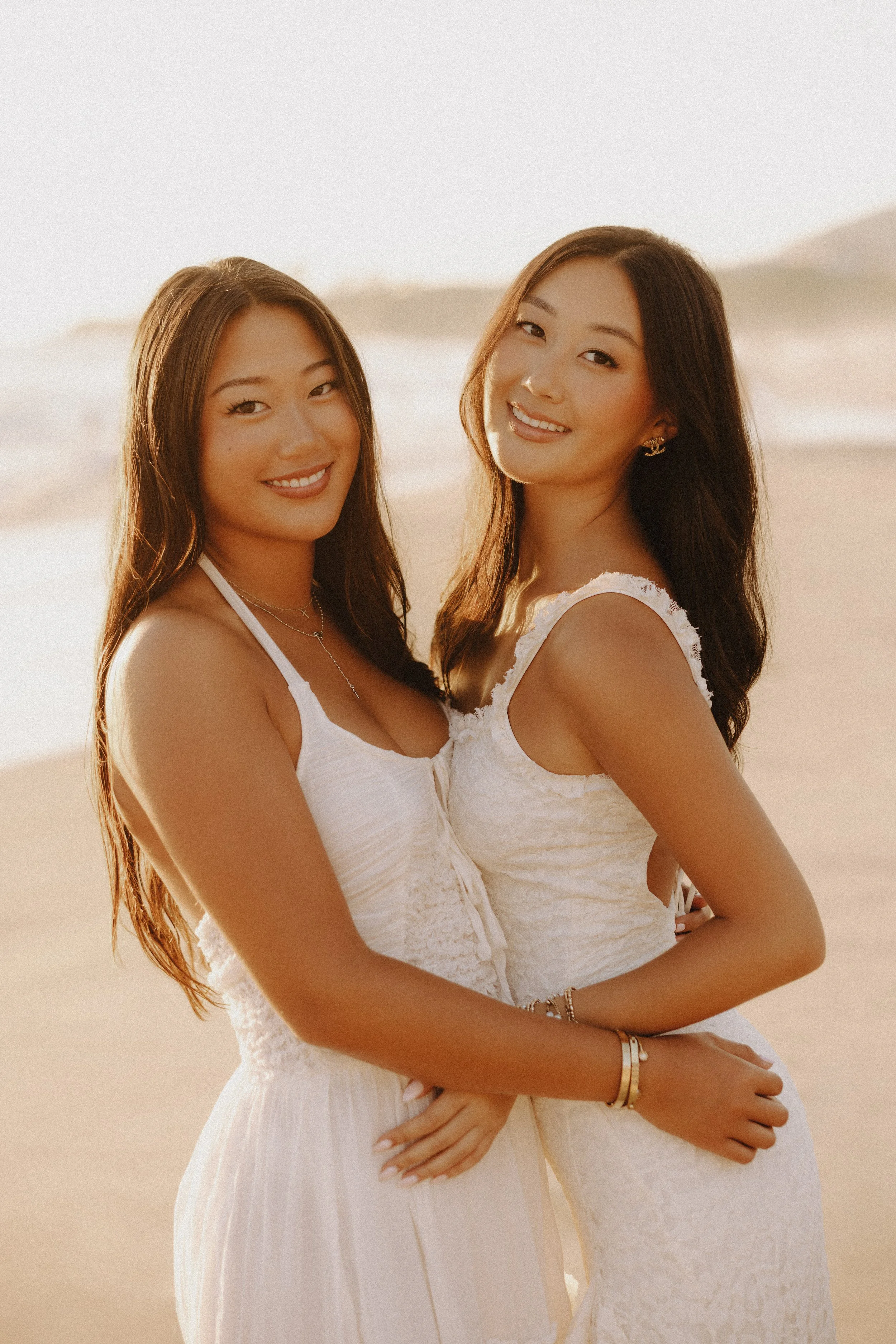  sister beach photos 