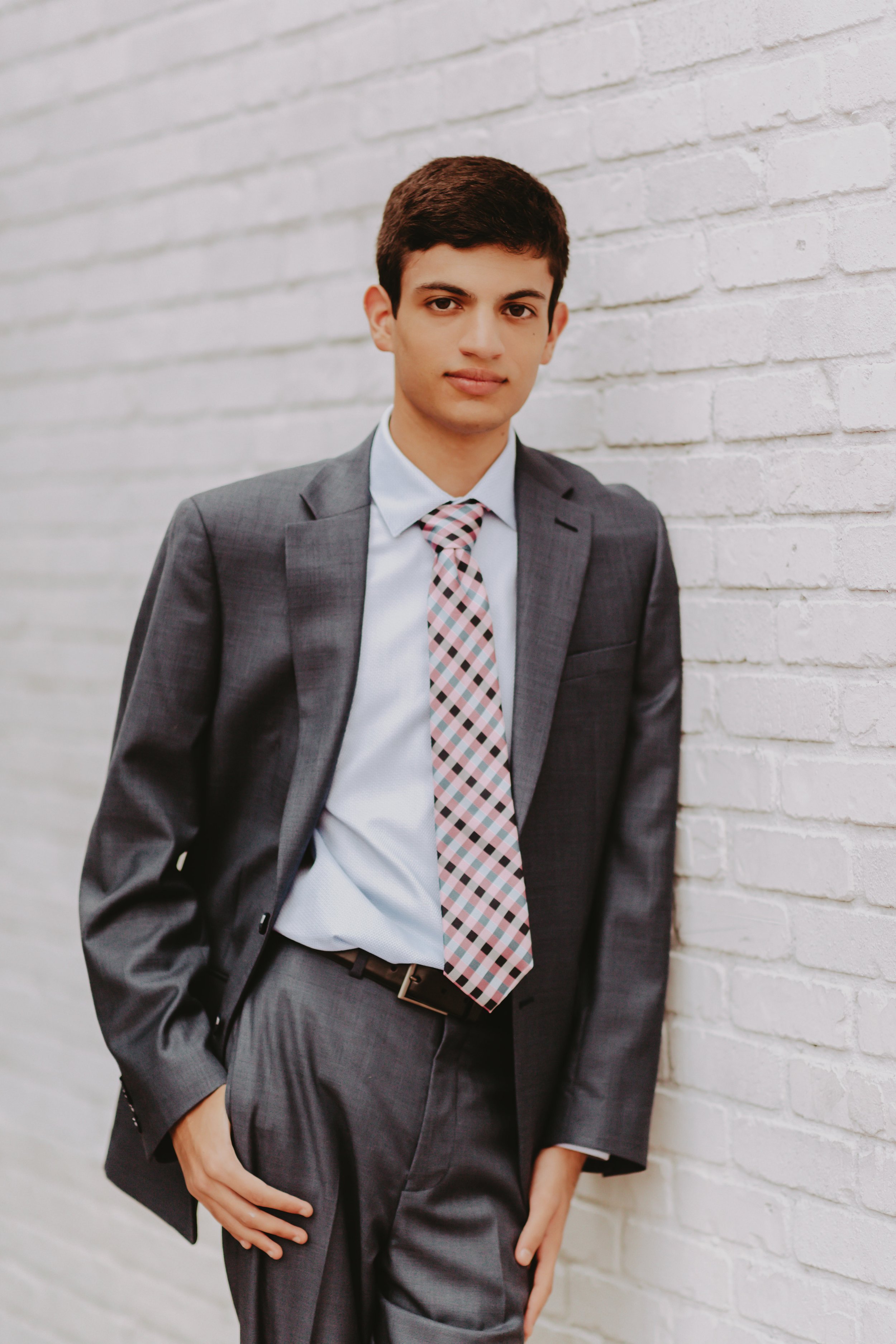  formal guy senior photo outfits 
