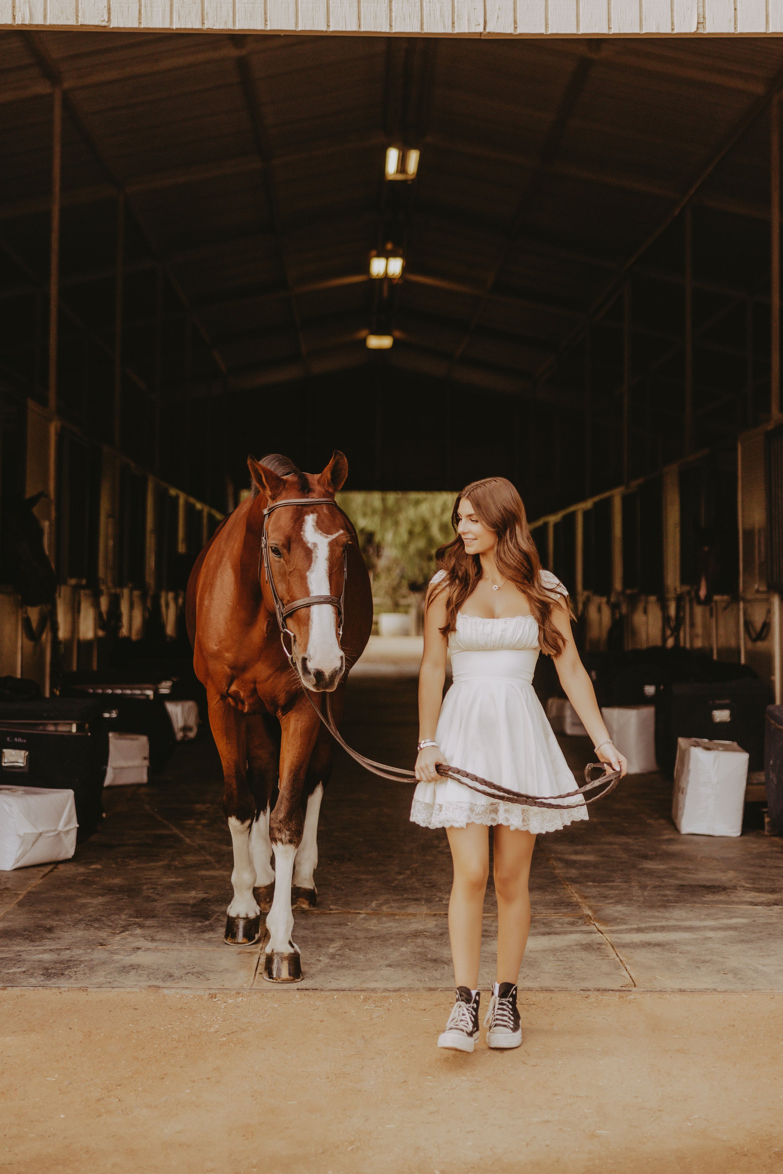  casual outfit for equine senior pictures 