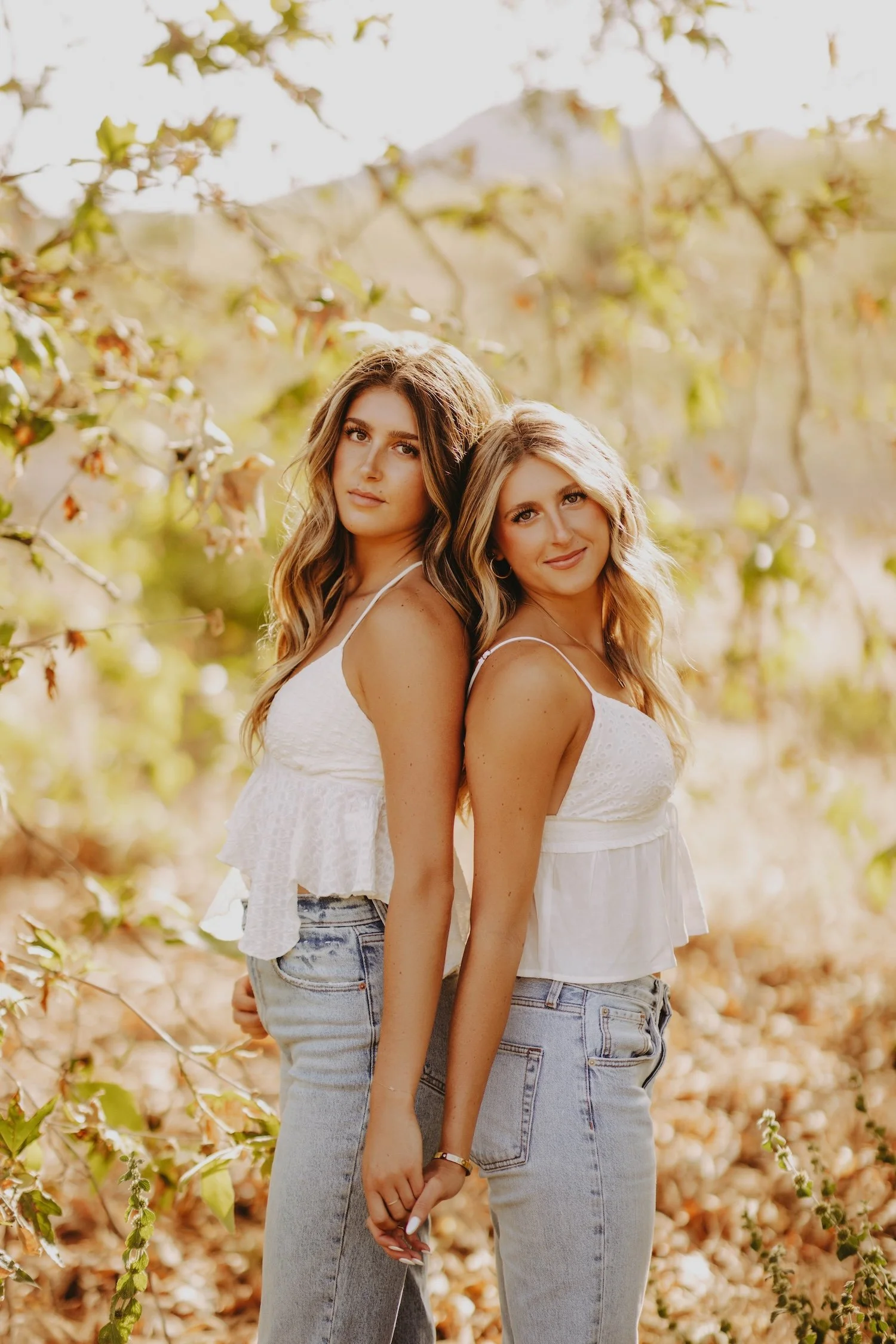  twin senior photo outfit ideas  