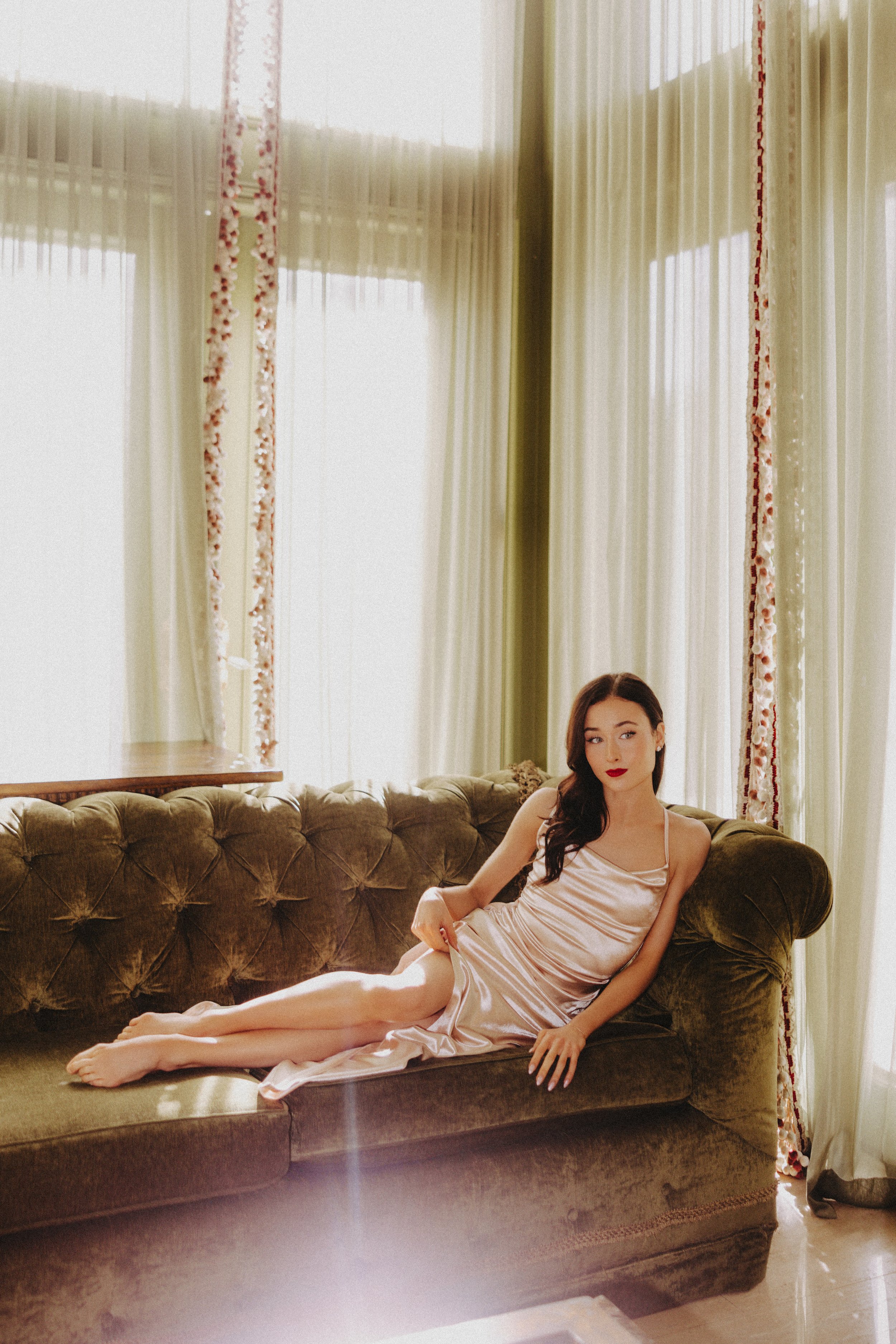  luxury senior photos 