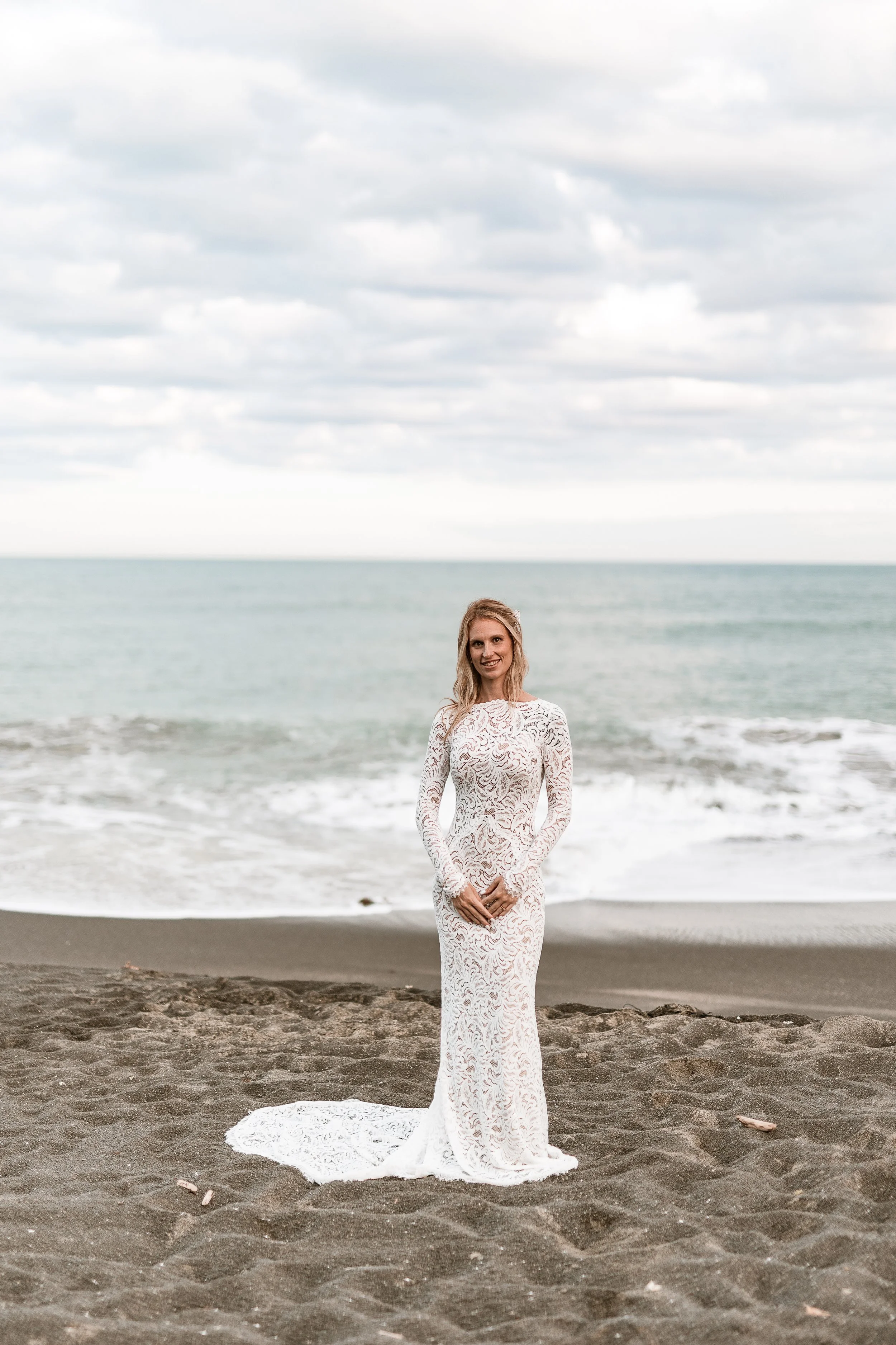 Grant and Chantal - Sneak Peaks -25.jpg