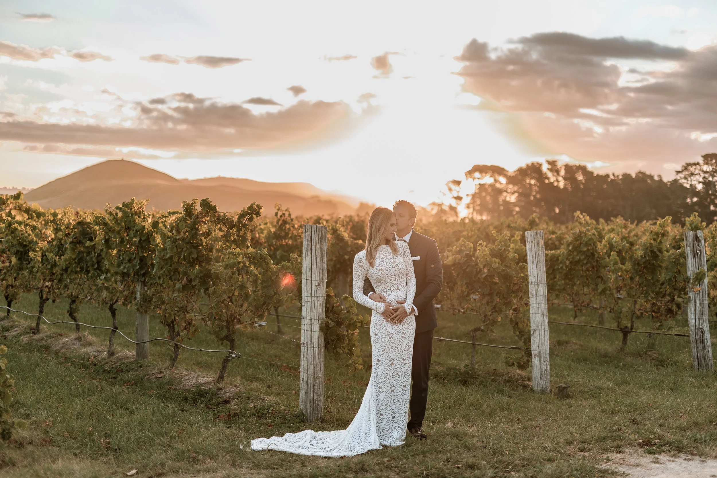 Grant and Chantal - Sneak Peaks -33.jpg