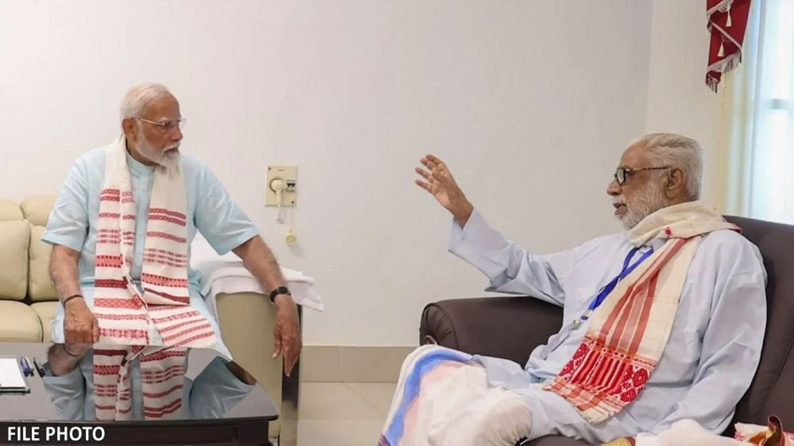 Modi-Balakrishnan.jpg
