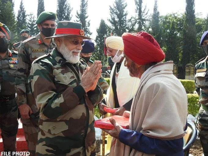 प्रधानमंत्री ने सेना के वरिष्‍ठ हवलदार बलदेव सिंह (सेवानिवृत्त) के निधन पर शोक व्यक्त किया
