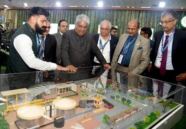 केंद्रीय मंत्री भूपेंद्र यादव ने स्थाई सर्कुलरिटी पर सोसाइटी ऑफ इंडियन ऑटोमोबाइल मैन्युफैक्चरर्स के तीसरे अंतर्राष्ट्रीय सम्मेलन को संबोधित किया